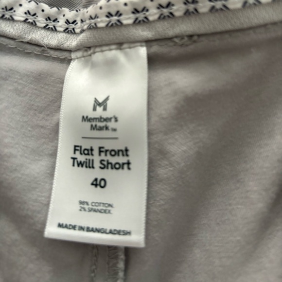 Members mark shorts. Worn once - Picture 2 of 2